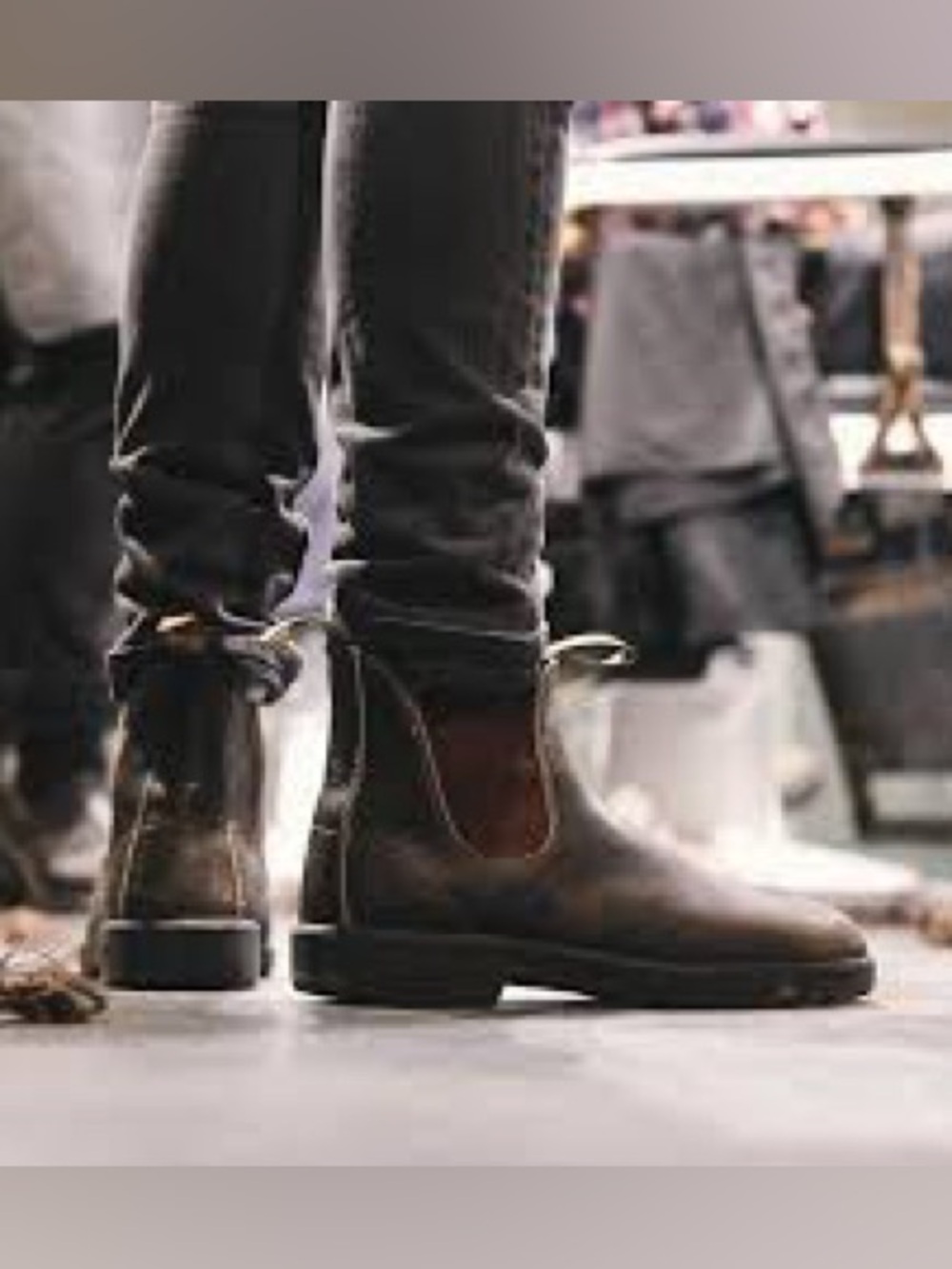 Blundstone Leather Chelsea Boots with Dark Brown M8.5 - Picture 4 of 14